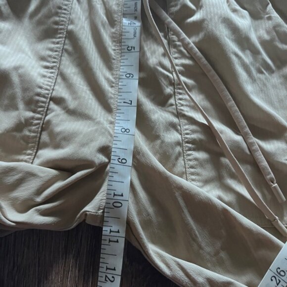 2020-Lululemon Beyond the Studio JoggerLight Sage size 6 - Picture 9 of 11